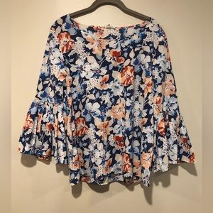 Jane and Delancey floral blouse with flair sleeves, XL.